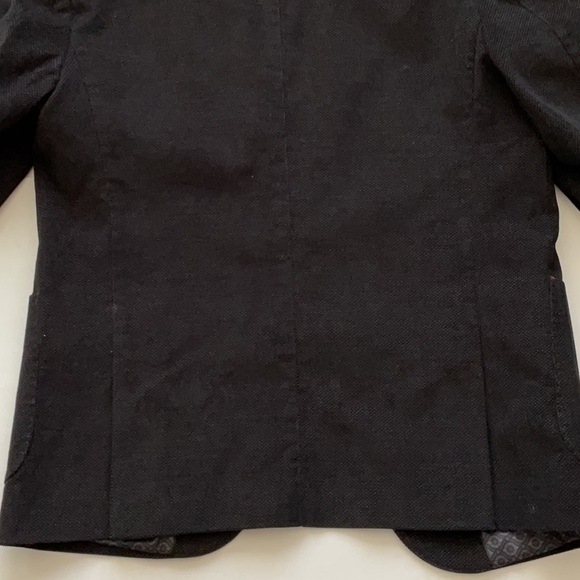 Strand Textured Blazer - Picture 10 of 12